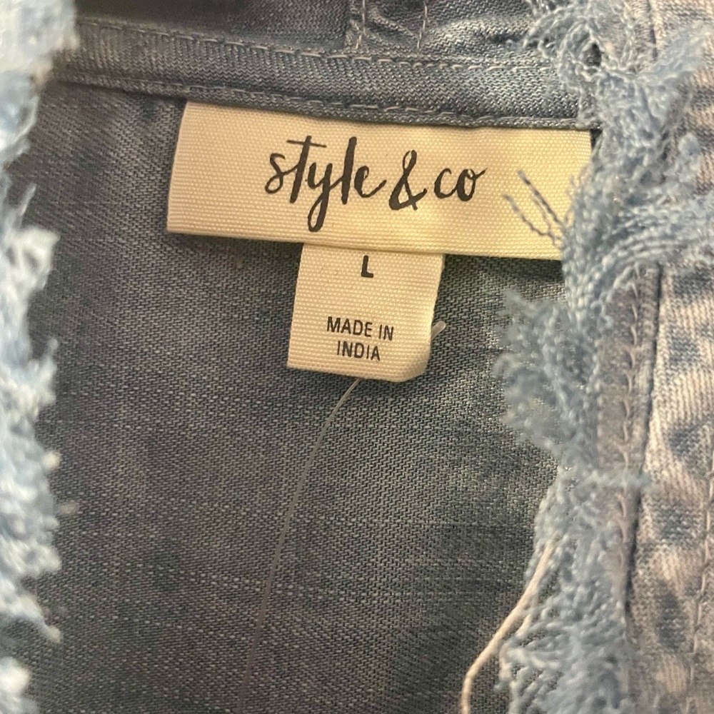 4/$25 Style & Co denim vest - Picture 3 of 4